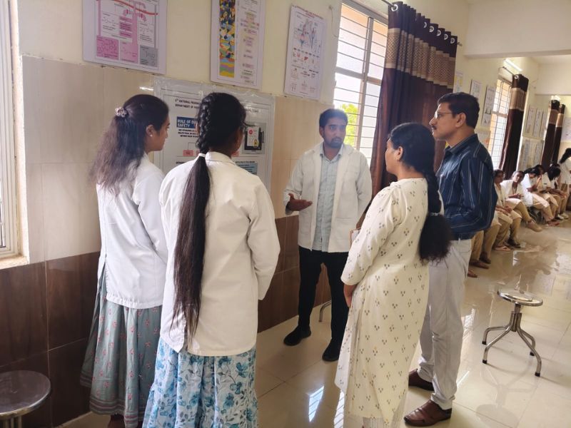 5th national pharmacovigilance week celebrations at anurag pharmacy college